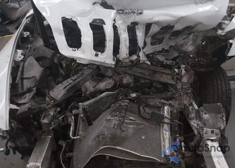 2016 Jeep Cherokee Sport из США, поврежденный, VIN 1C4PJMAB4GW353738